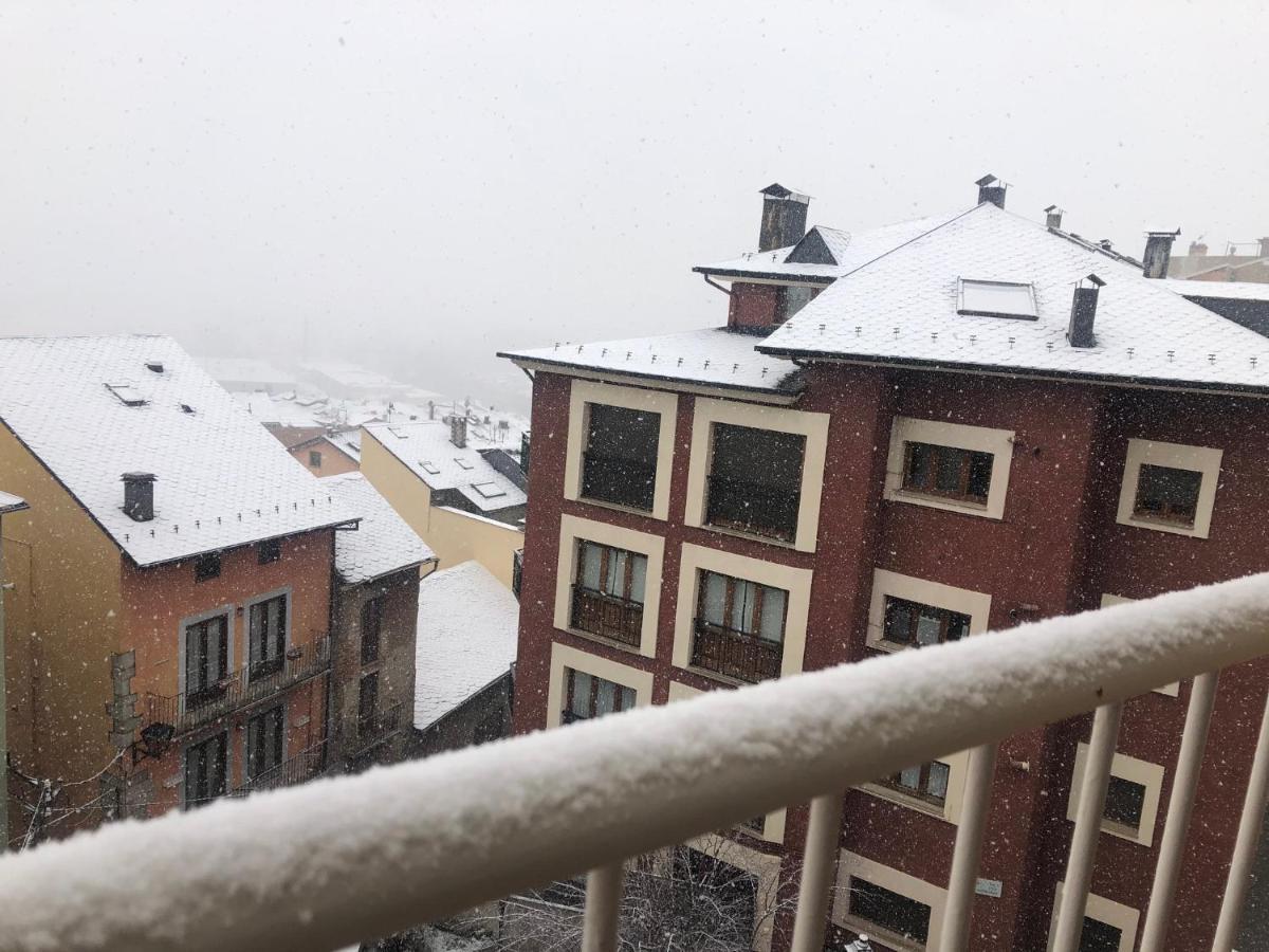Apartamento En Puigcerdà Esterno foto